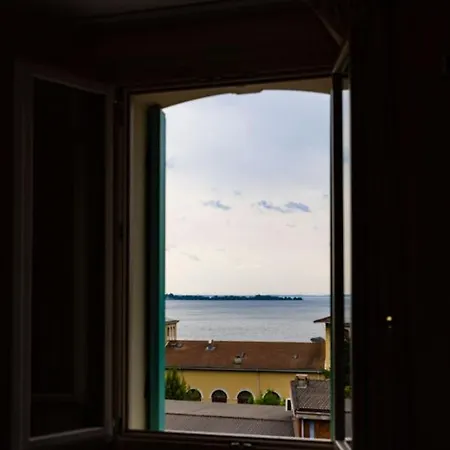 Gardone Palace Hotel Gardone Riviera Exterior foto