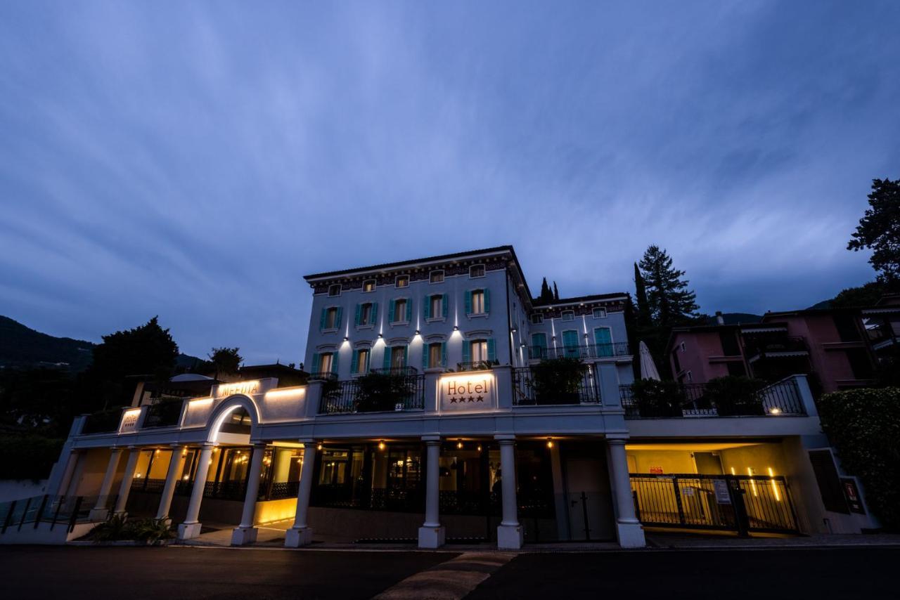 Gardone Palace 4*