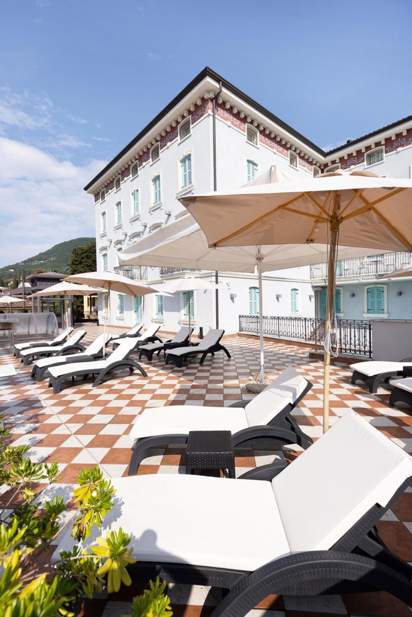 Gardone Palace 4* Gardone Riviera