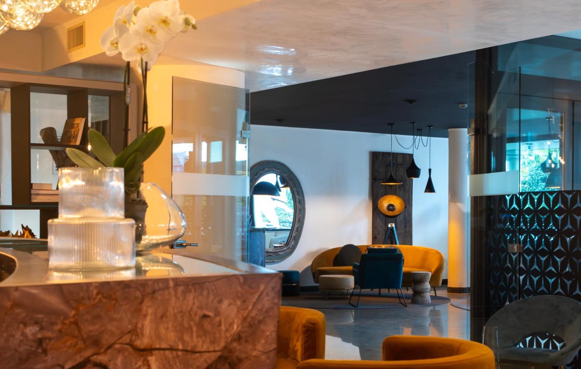 Gardone Palace Hotel