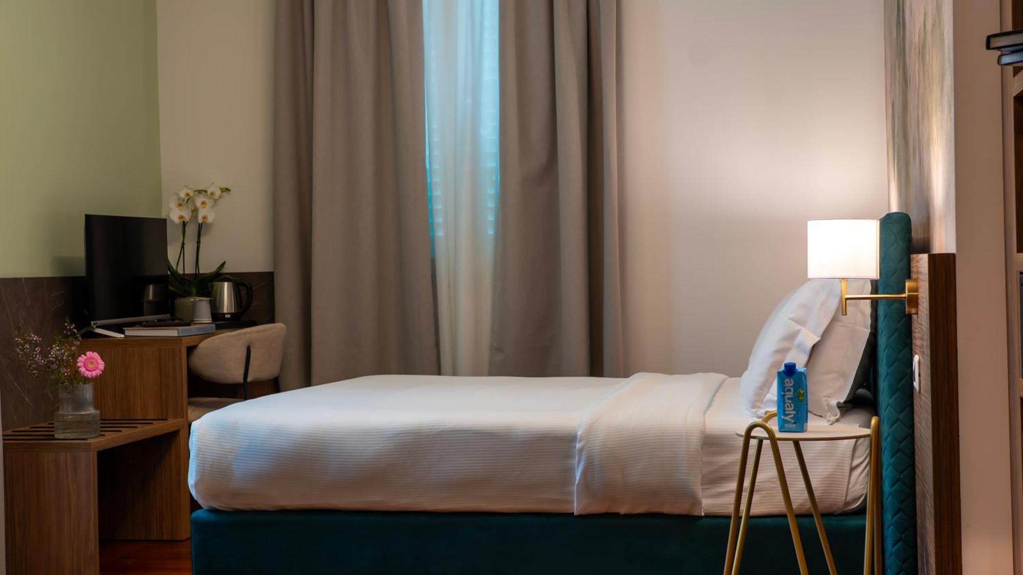 Gardone Palace 4*