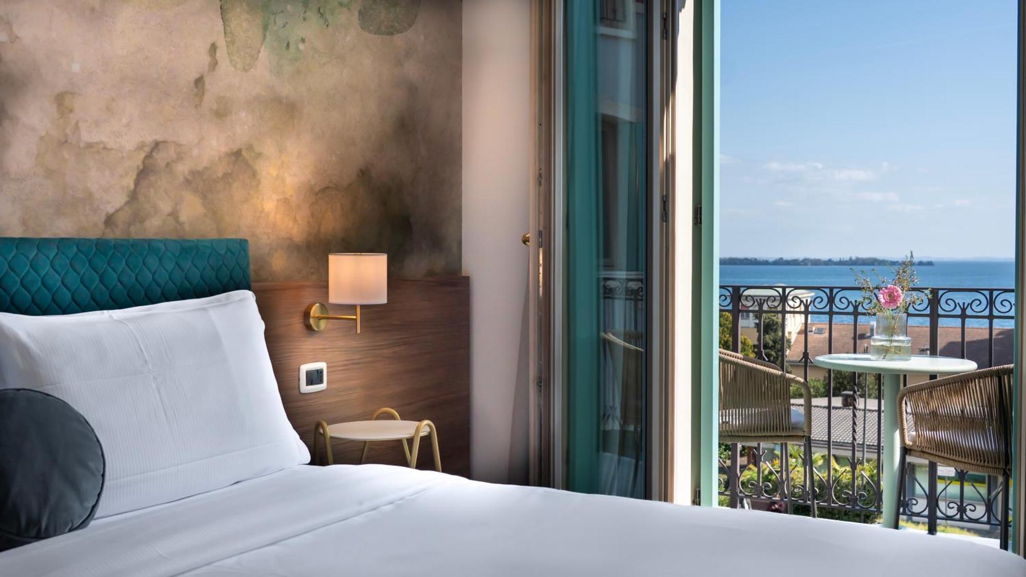 Gardone Palace 4*